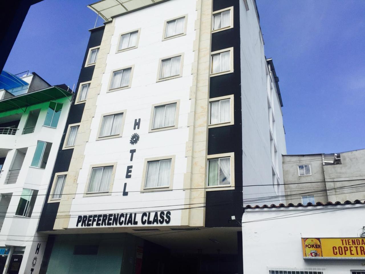 Hotel Preferencial Class بوكارامانغا المظهر الخارجي الصورة